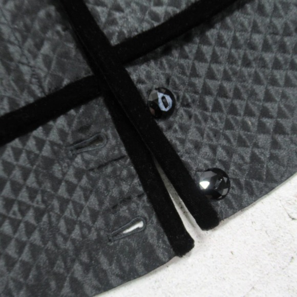 WORTH Diamond Quilted Velvet Trim Button Front Jacket Women's Size 10 - Picture 6 of 12